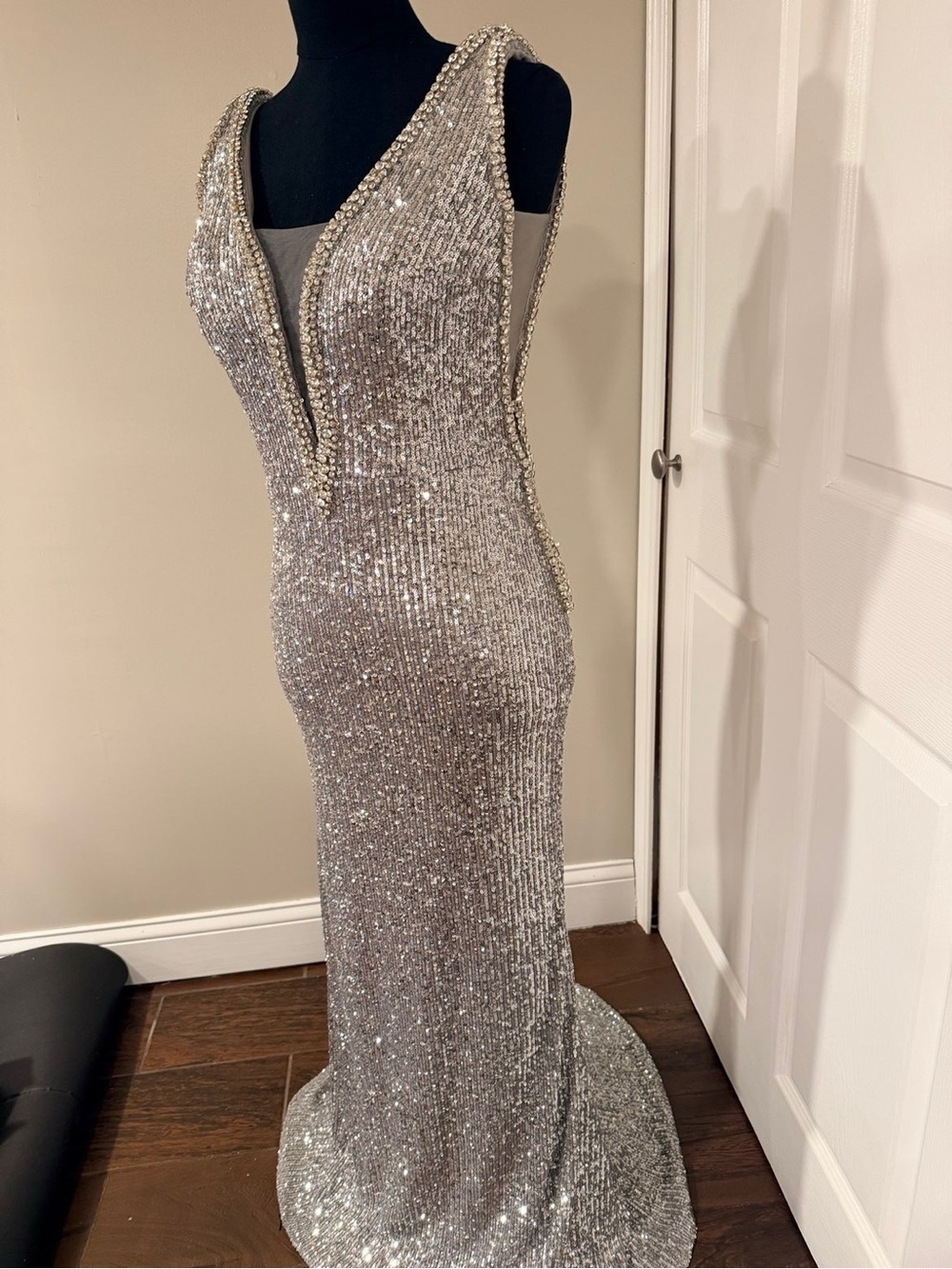 Lucci Lu Silver Sequin Gown with Deep V and Stone Beaded Edge
